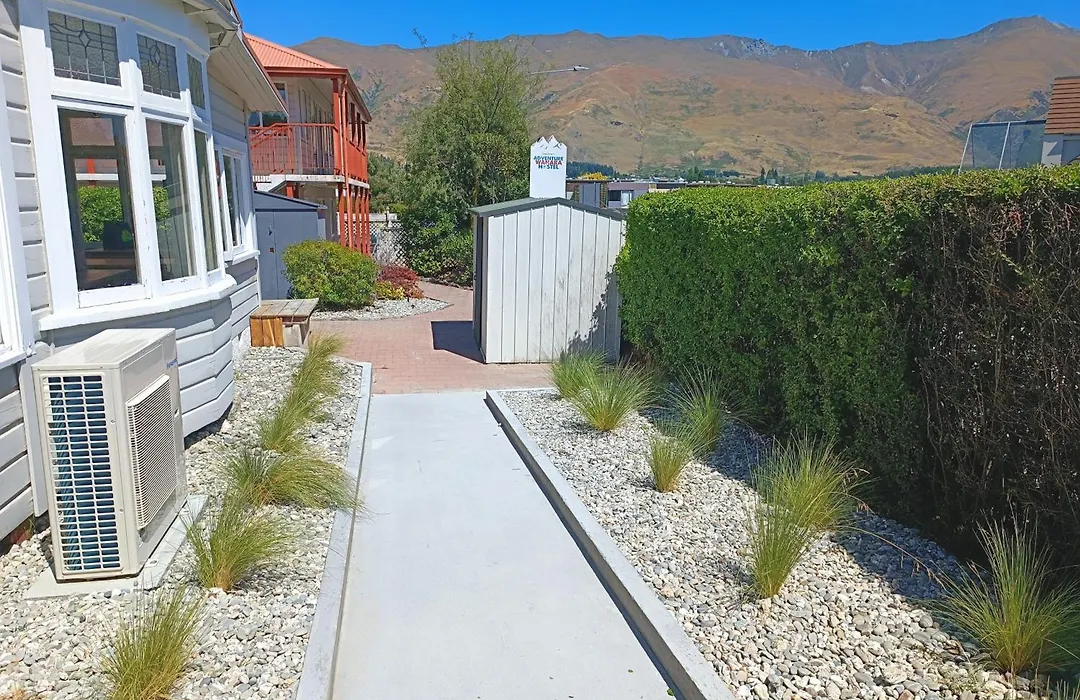 Adventure Wanaka Hostel-1